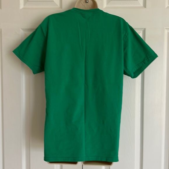 Unisex adult size medium Skyline Chili t-shirt - Picture 2 of 4